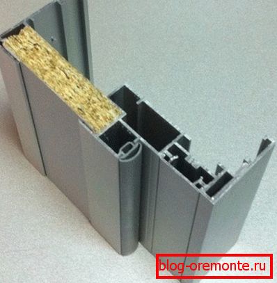 Aluminijski profil za staklena vrata s unutarnjom toplinskom izolacijom