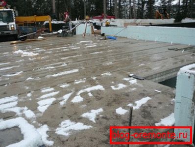 Beton dobiva snagu gotovo pod snijegom. Beton dobiva snagu gotovo pod snijegom.