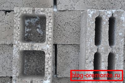 Prošireni blokovi od gline su moderni građevinski materijal s toplinskom izolacijom. Prošireni blokovi od gline su moderni građevinski materijal s toplinskom izolacijom.