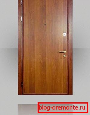 Korištenje laminata za završetak vrata Korištenje laminata za završetak vrata