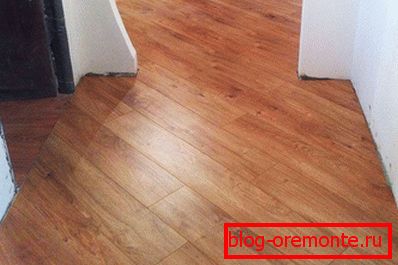 Dijagonalno oblikovanje u hodniku