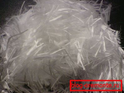 Aditiv za fiberglasa. Aditiv za fiberglasa.