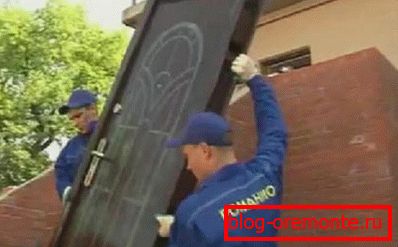 Ta vrata sama neće instalirati stavite ulazna vrata