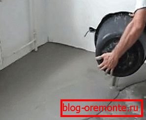 Fotografija betonskog poda u garaži Fotografija betonskog poda u garaži