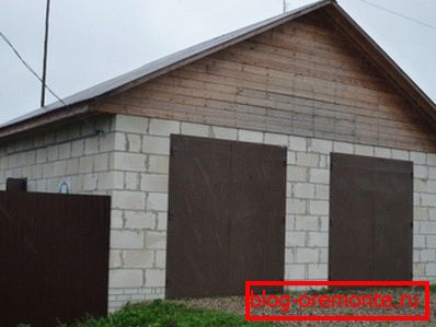Garaža ciglama od aeriranog betona Garaža ciglama od aeriranog betona