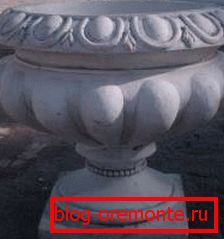 Čak i dekorativni elementi mogu biti izrađeni od gipsa na bazi kompozicije. Čak i dekorativni elementi mogu biti izrađeni od gipsa na bazi kompozicije.
