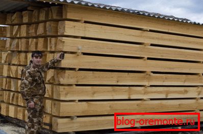 Amaterska fotografija, koja pokazuje ispravnu pohranu materijala i iz kojeg se može shvatiti da će biti teško izračunati volumen takvih proizvoda Amaterska fotografija, koja pokazuje ispravnu pohranu materijala i iz kojeg se može shvatiti da će biti teško izračunati volumen takvih proizvoda