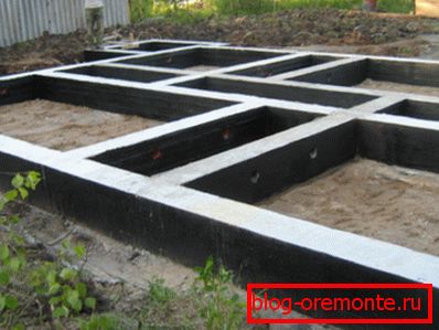 Monolitna traka od betona Monolitna traka od betona