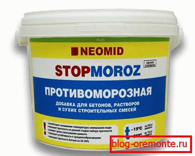 U foto - aditiva na betonu za otpornost na smrzavanje Neomid Stopmoroz U foto - aditiva na betonu za otpornost na smrzavanje Neomid Stopmoroz