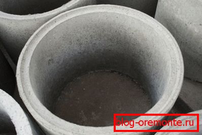U foto - prstenima sa šavnim bravama. U foto - prstenima sa šavnim bravama.
