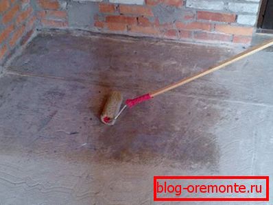 Premazivanje premaza na cementnom premazu Premazivanje premaza na cementnom premazu