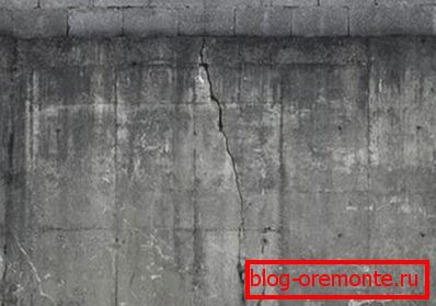 Očigledna je potreba za pripremom zidova za naknadno ukrašavanje Očigledna je potreba za pripremom zidova za naknadno ukrašavanje