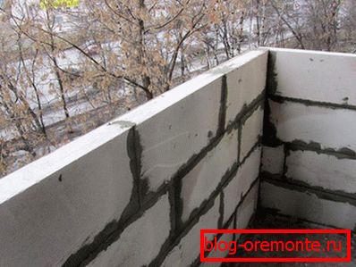 Novi parapet blokova pjene