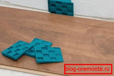 Prvo remen s klinastim klinovima Prvo remen s klinastim klinovima