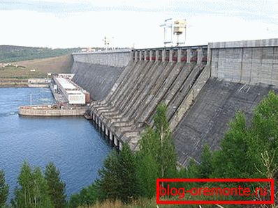Primjer masivne hidrauličke strukture. Primjer masivne hidrauličke strukture.