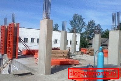 Radne šavove bit će smještene na dnu ležajnih greda. Radne šavove bit će smještene na dnu ležajnih greda.
