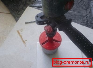 Bušenje keramičkih pločica Bušenje keramičkih pločica